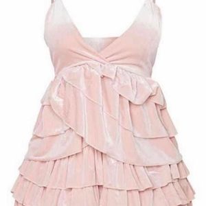 From pretty little things to small for me